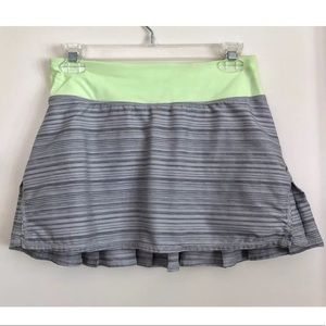 LULULEMON: Pace Setter Skirt [Size 4 (Regular)]